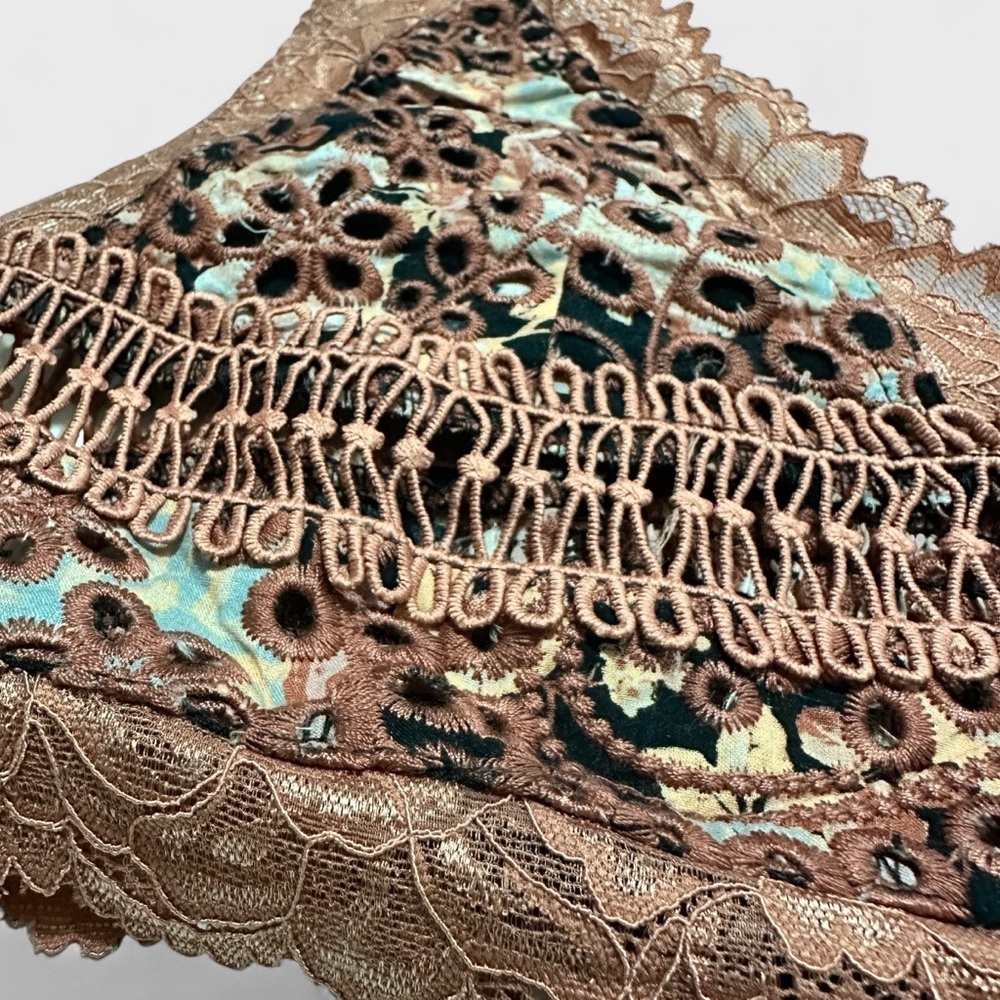 Free People Intimately Emma Soft Bra Women’s Medium Brown Embroidered Lace NWT - Picture 9 of 16